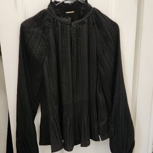 NWT Elie Tahari Black Pleated Blouse